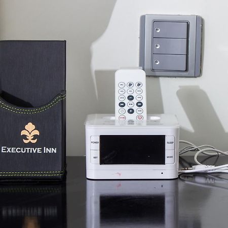 Executive Inn Dhaka Extérieur photo