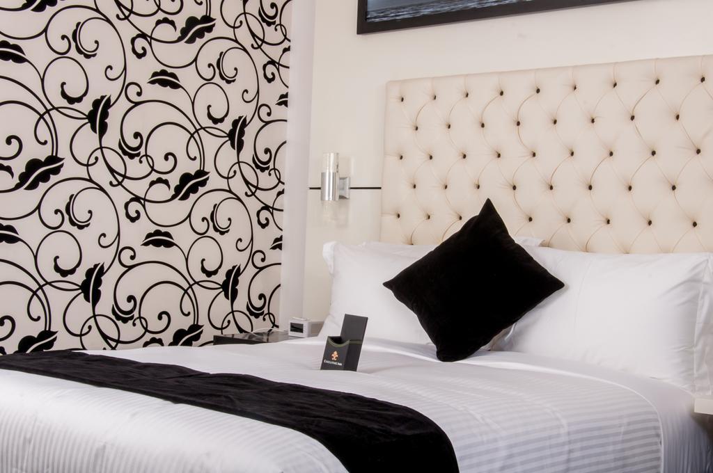Executive Inn Dhaka Extérieur photo