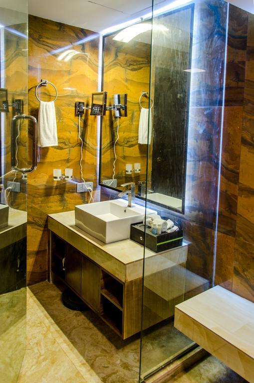 Executive Inn Dhaka Extérieur photo