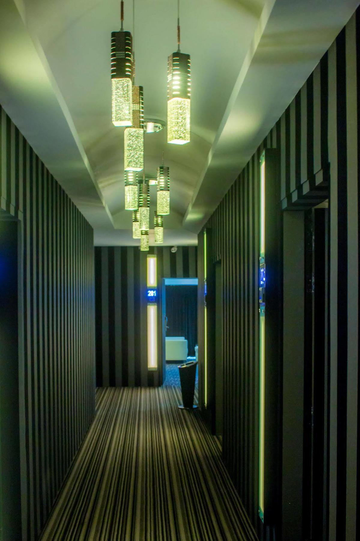 Executive Inn Dhaka Extérieur photo